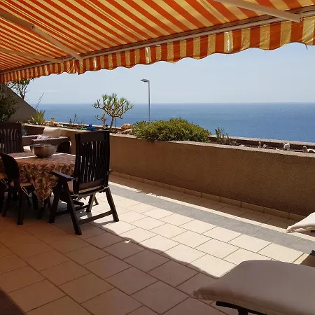 Bajo. Sea Views. Large Terrace. Appartement Radazul