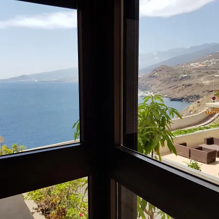 Bajo. Sea Views. Large Terrace. Appartement Radazul